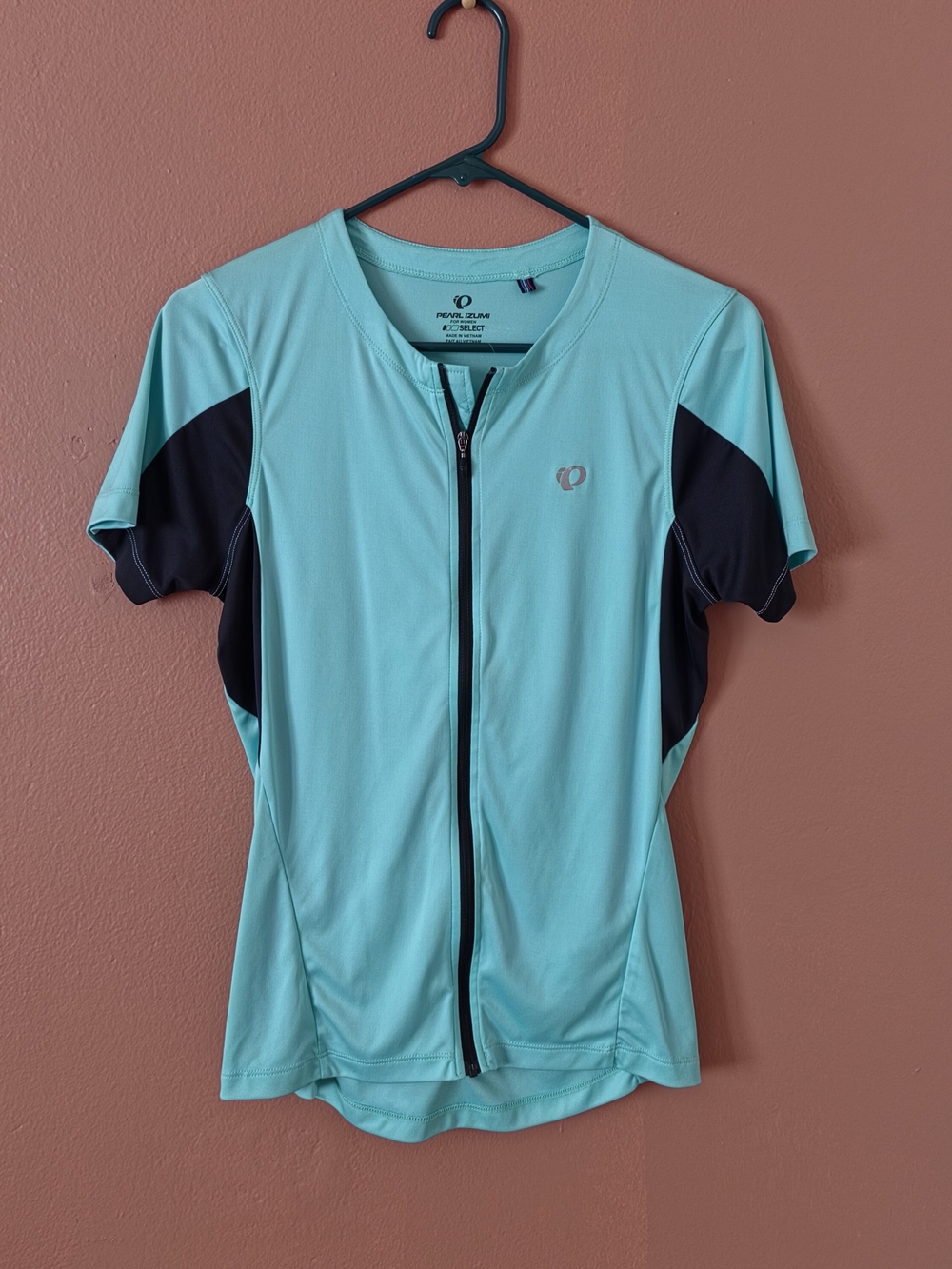Pearl Izumi Women's Aqua Cycling Top with Black Logo
